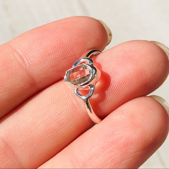 SOLD Herkimer Diamond - USA 925 Ring Size 6.5 - Picture 5 of 6